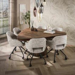 Table à manger bois foncé forme triangulaire organique 165 cm MYSORE