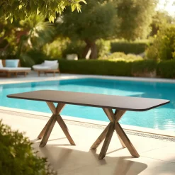 Table à manger 240 cm effet béton marron pieds en bois d'acacia CALVI