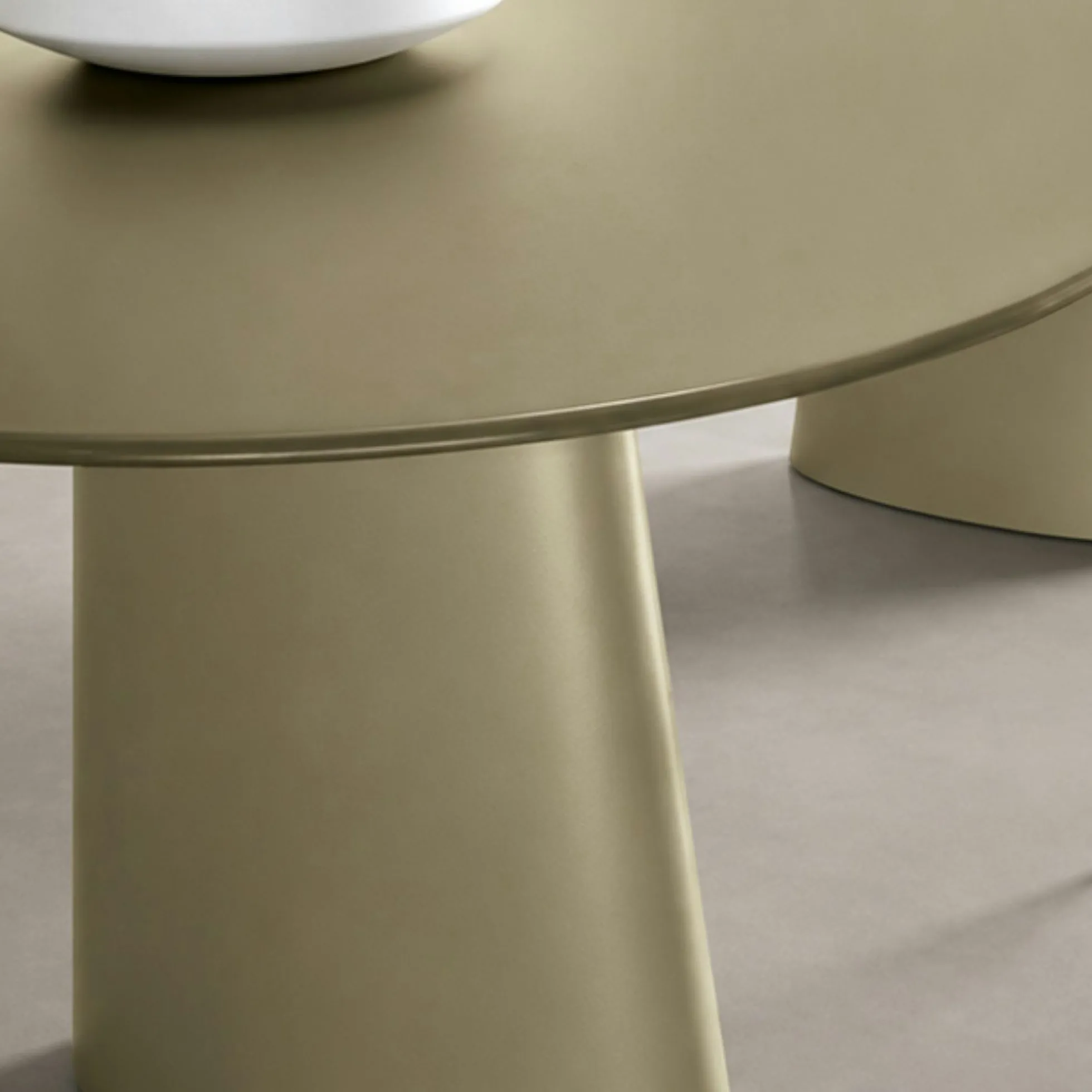 Table à manger design en verre finition vert organique 220 cm ALBA