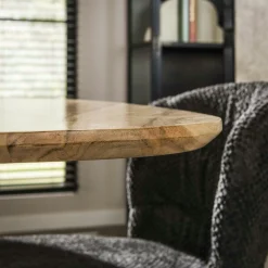 Table à manger en bois d'acacia forme triangulaire 135 cm MELBOURNE