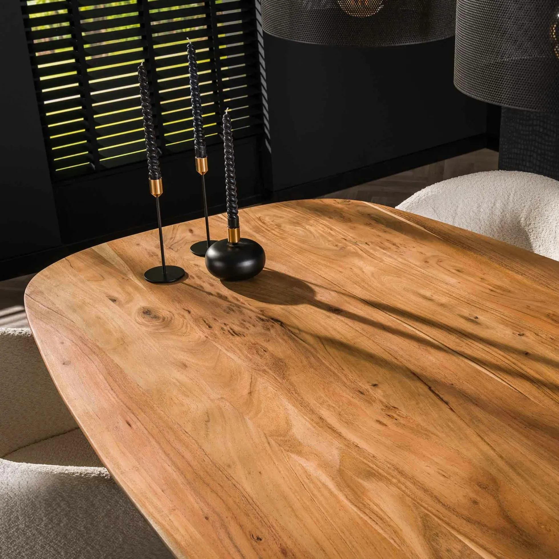 Table à manger en bois massif d'acacia avec bords arrondis 215 cm MELBOURNE