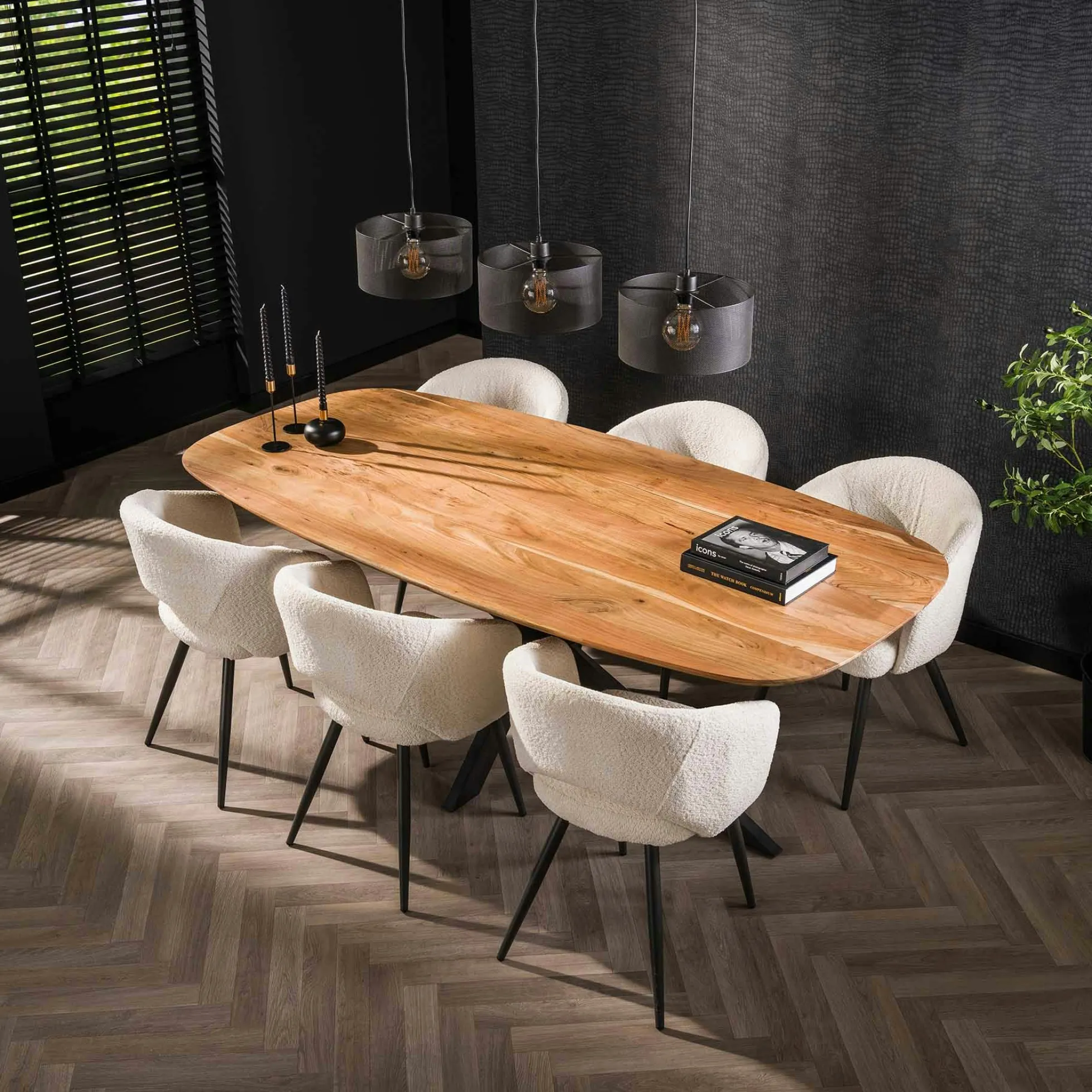Table à manger en bois massif d'acacia avec bords arrondis 215 cm MELBOURNE