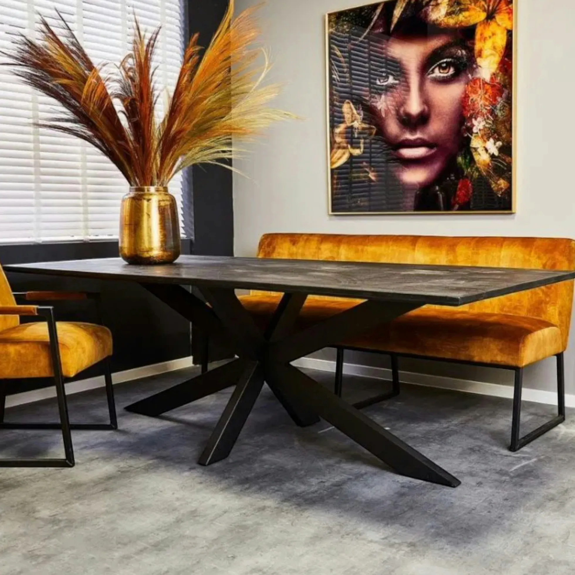 Table à manger noire en bois de manguier 200 cm ALVERA