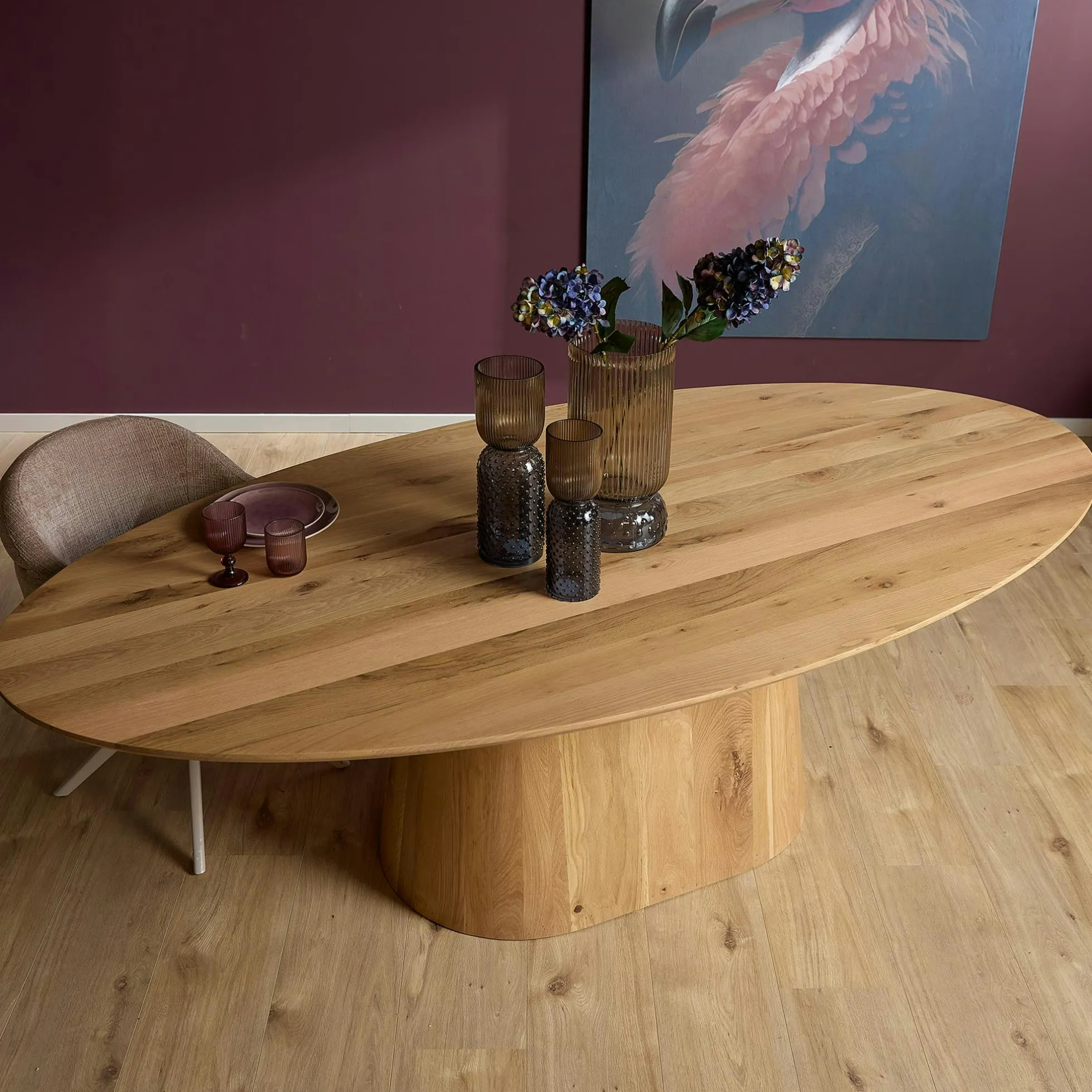 Table à manger ovale bois de chêne et pied central 210 cm LEXTON