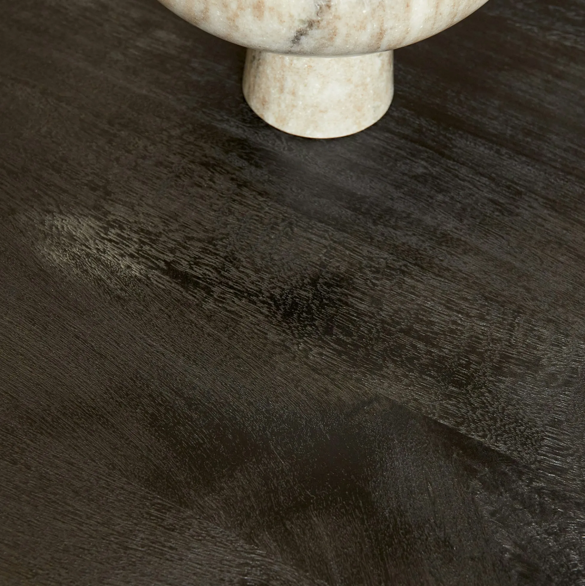 Table à manger ovale bois noir à pied central 160 cm RIVANO