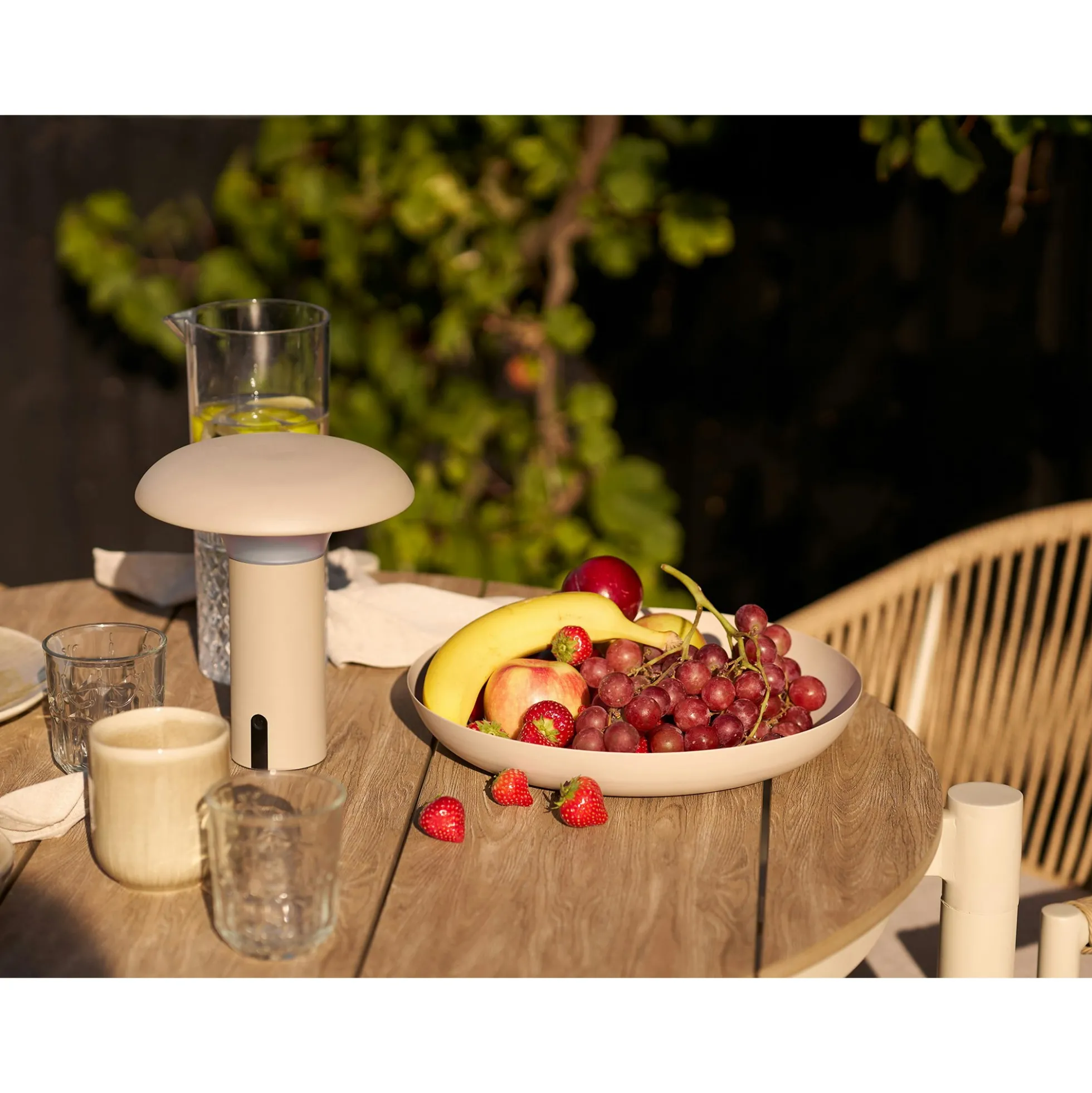 Table à manger ronde bois et aluminium ø90 AGGER
