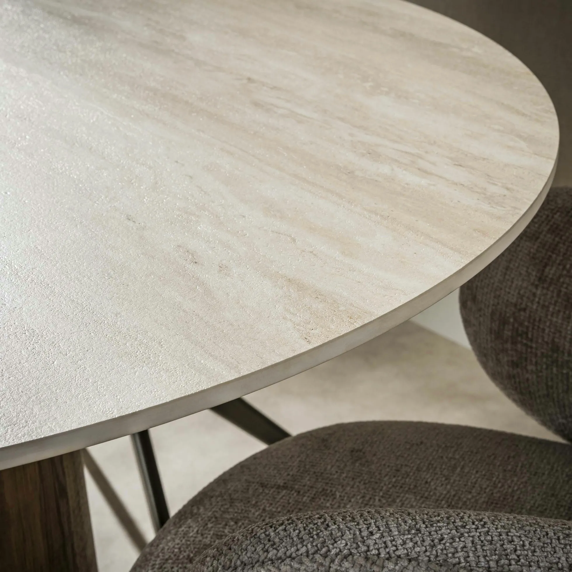 Table à manger ronde en céramique Ø120cm ASCOLI