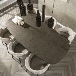Table à manger vintage à bords ronds 215 cm RALF