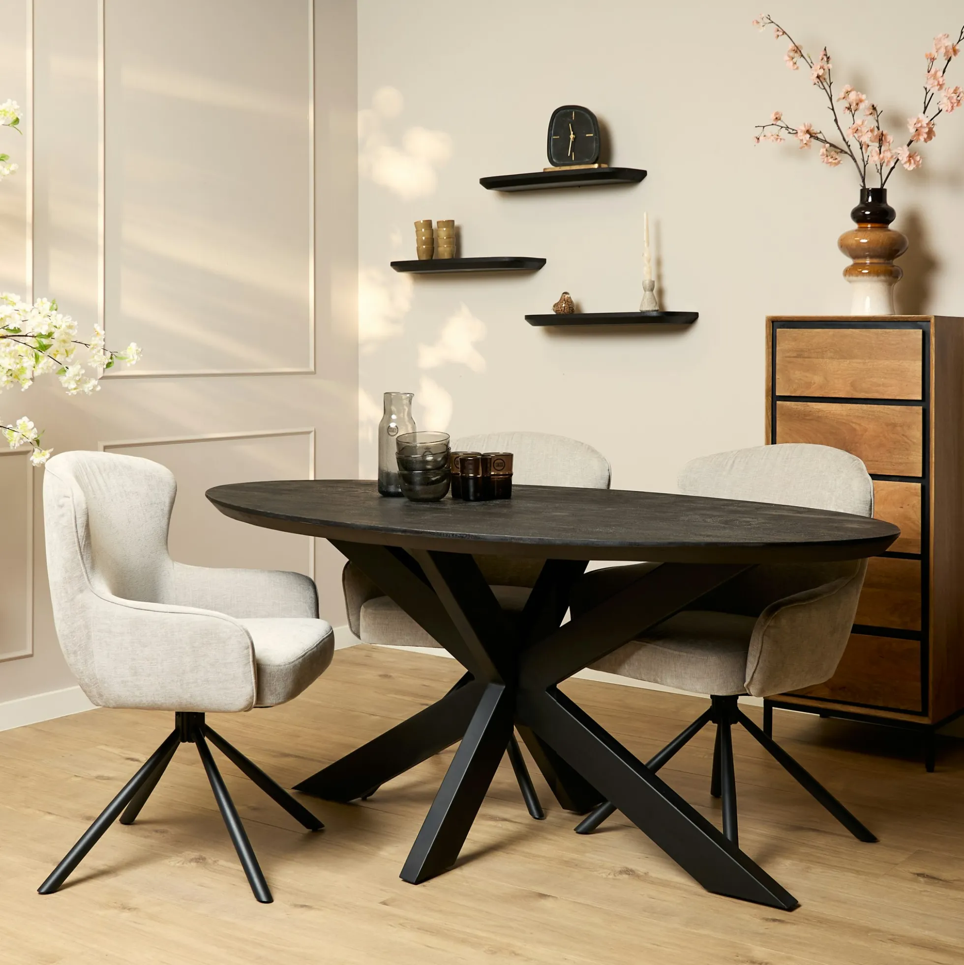 Table ovale bois noir pied croisé 300 cm UDA