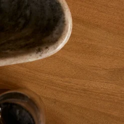Table ovale bois à pied rainuré 240 cm CALERO