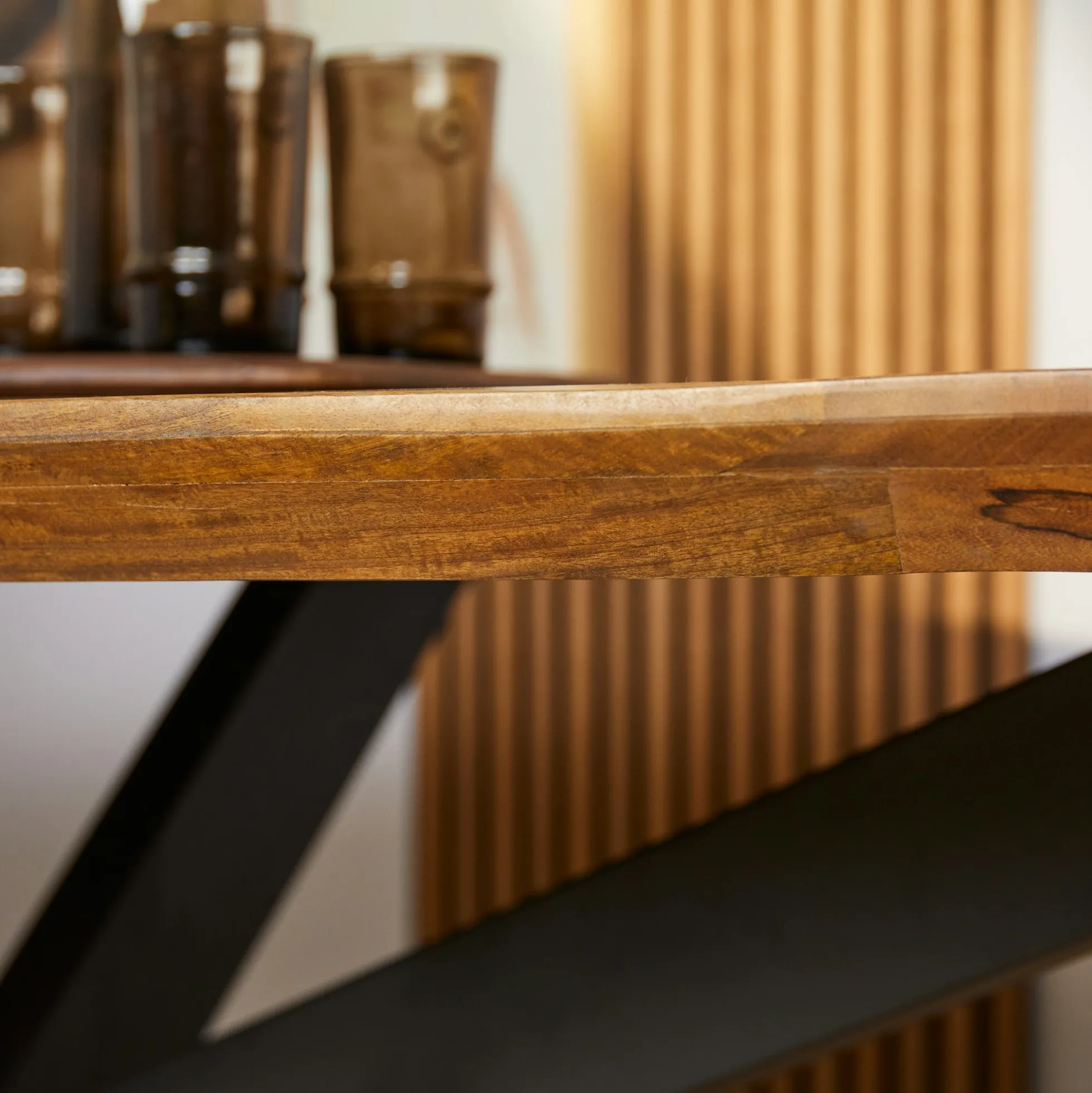 Table ovale en bois pied croisé 180 cm UDA