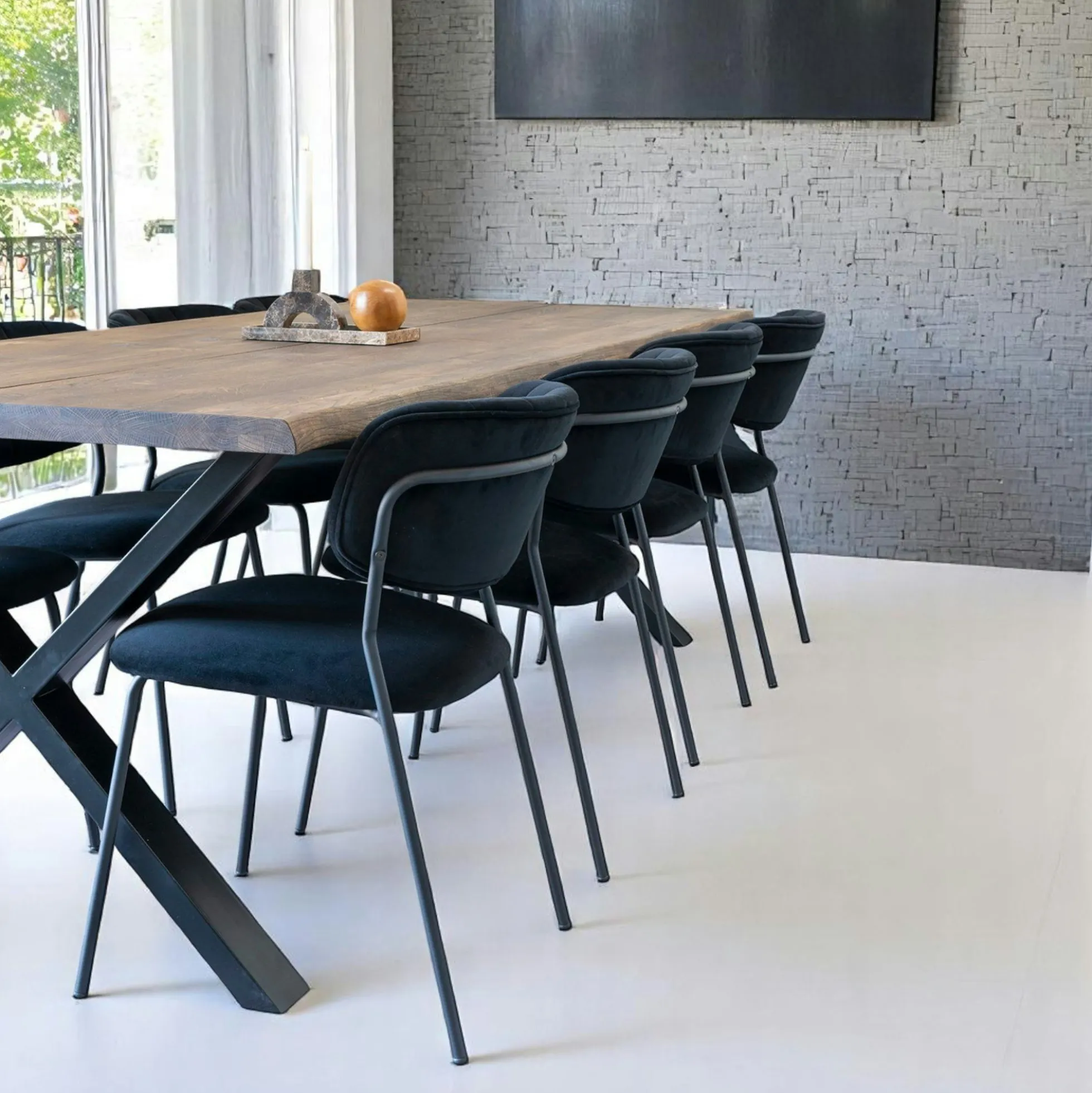 Table à rallonge en bois de chêne fumé avec bordures naturelles 240 cm SAVONE