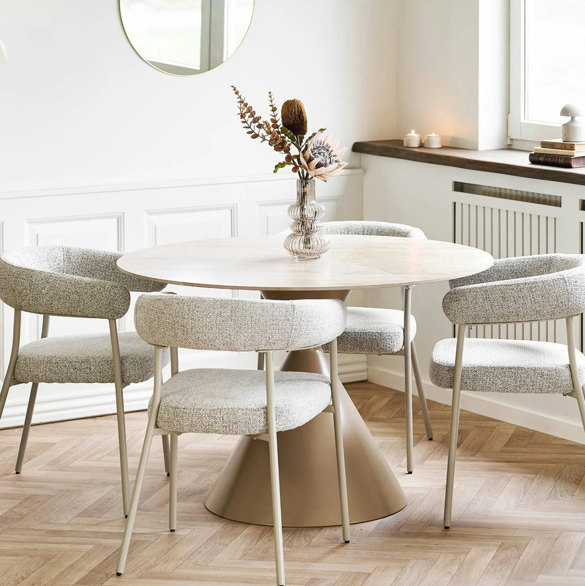 Table ronde en céramique ø120 cm, pied sablier ASDAL