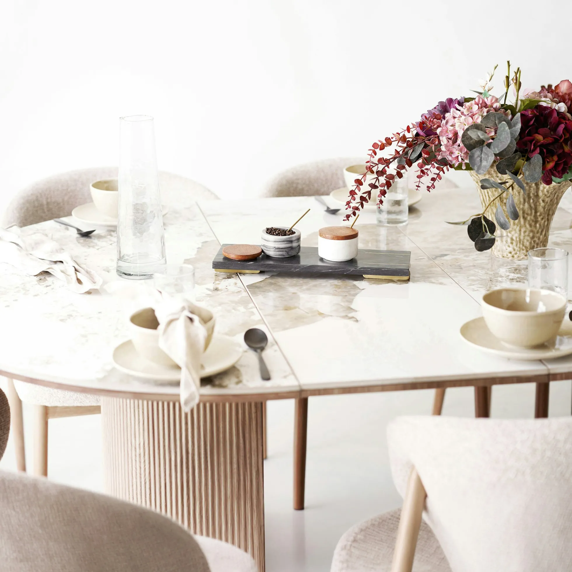 Table ronde extensible en céramique marbrée 120/160/200 cm PRATO