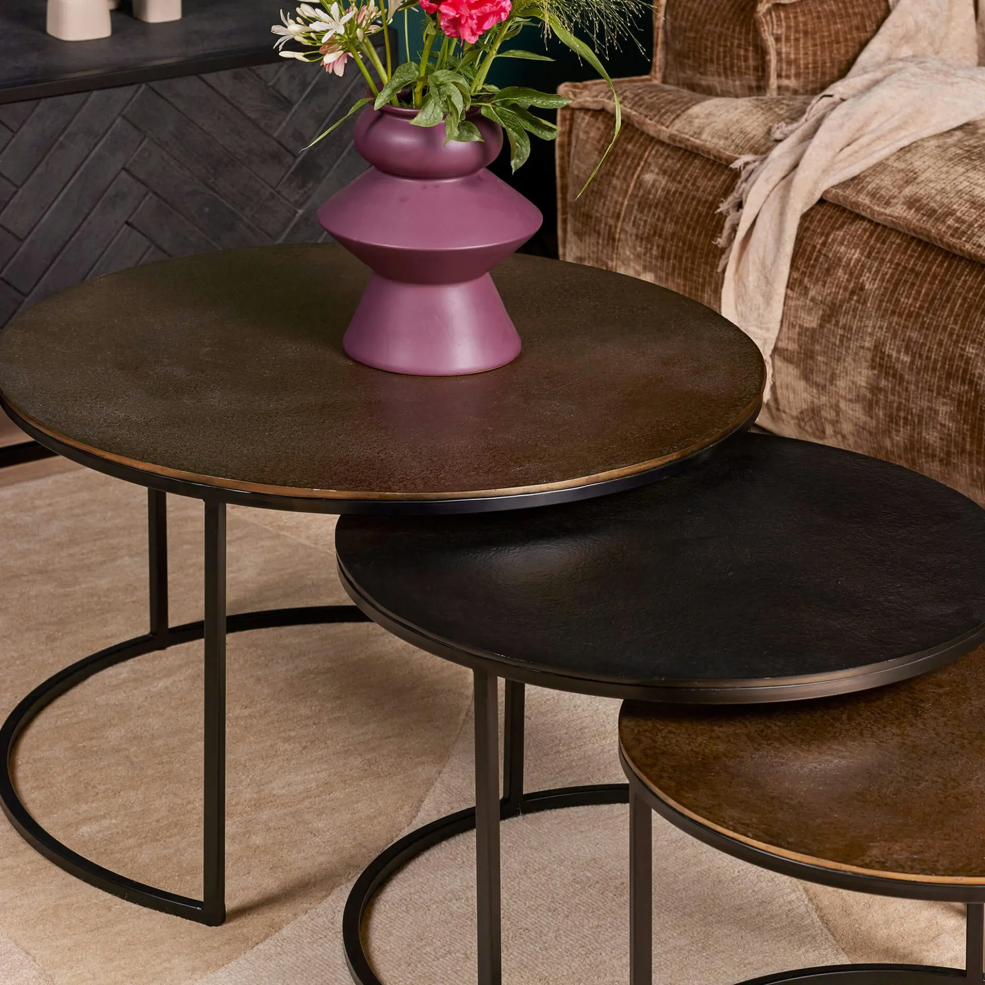 Tables basses gigognes noir et or (lot de 3) KANO