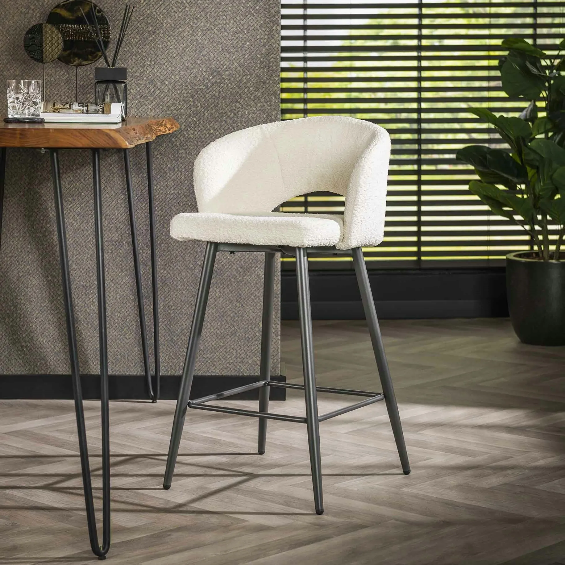 Tabouret de bar en tissu bouclette blanc avec dossier ouvert (lot de 2) GALWAY