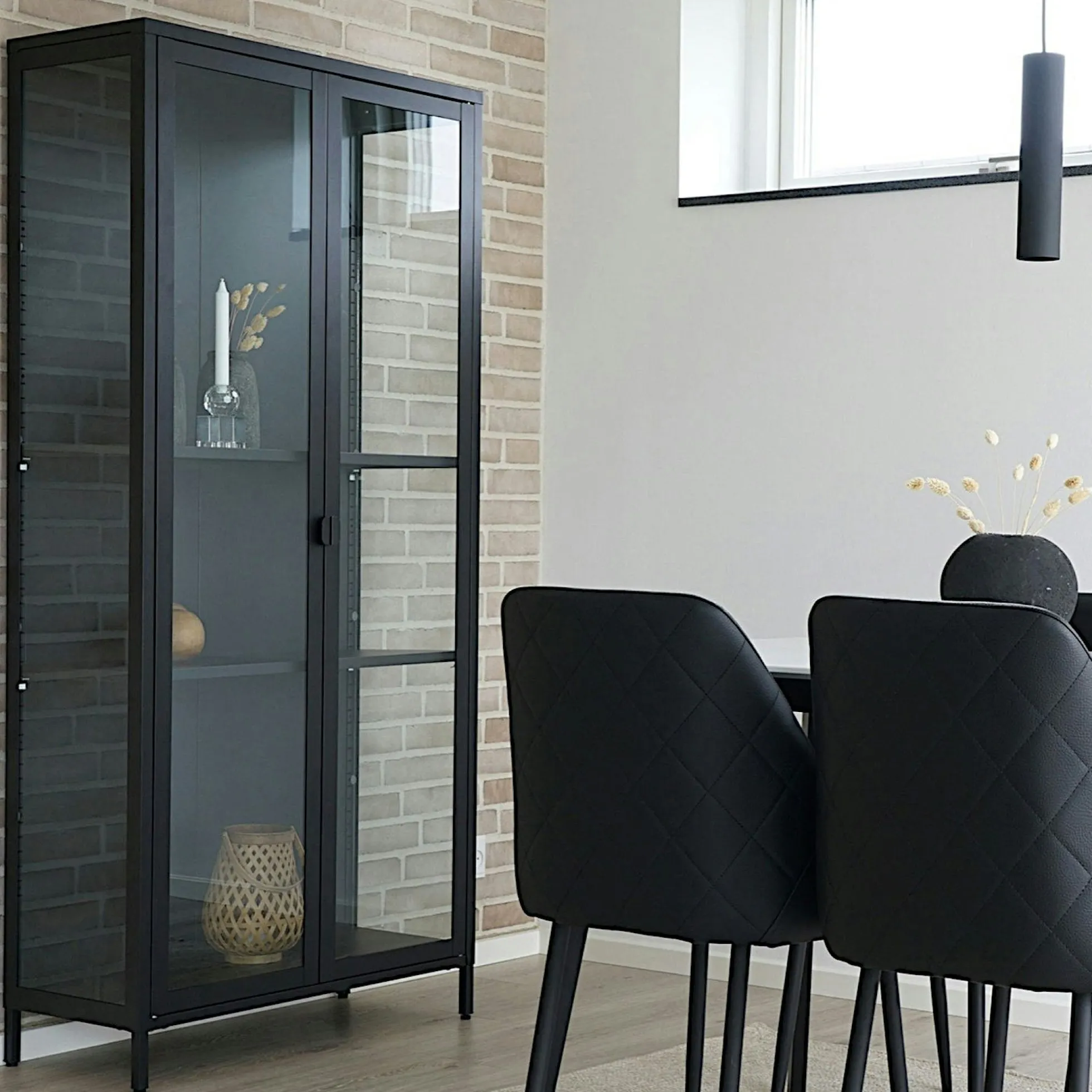 Vitrine métal noir verre 2 portes 175 cm ODENSE